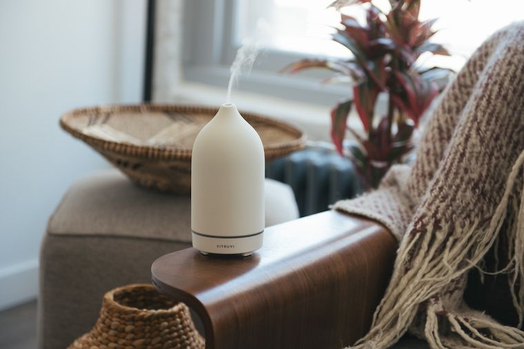 BENEFITS OF AN ESSENTIAL OIL DIFFUSER